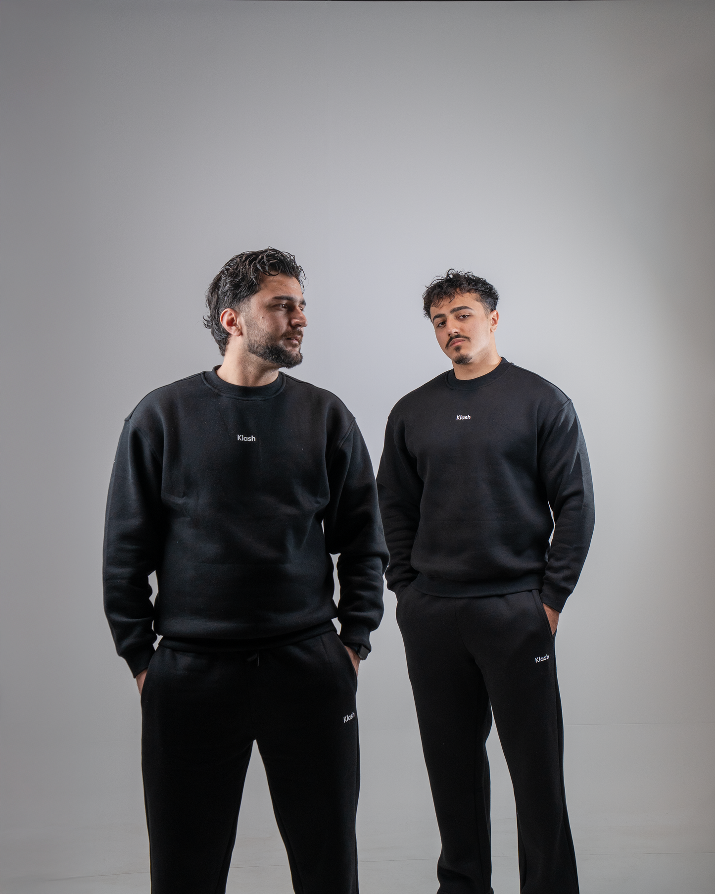 STRAIGHT LEG JOGGERS - BLACK