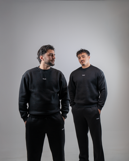 STRAIGHT LEG JOGGERS - BLACK